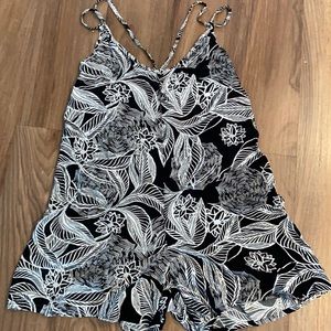 NWT Roxy romper